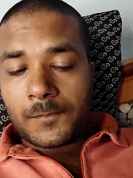 devil_khilesh webcam show