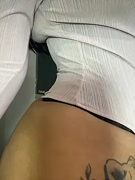 Chat XXX ao vivo de mis-violetha