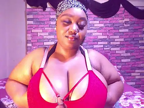 BustySavita live XXX chat