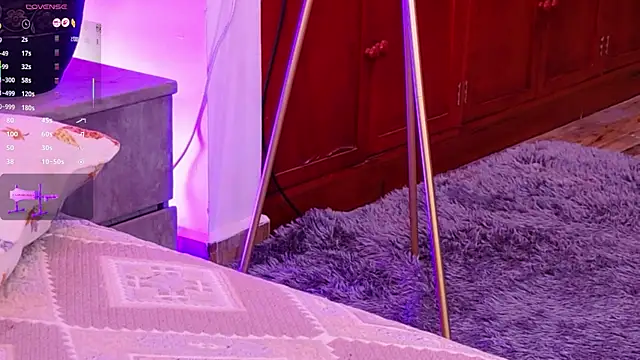 lara_giraldo élő XXX-chatje