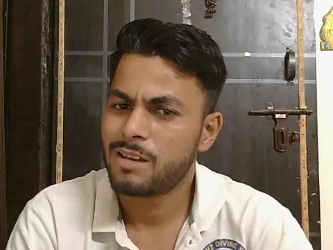 Stubborndesiboy Adlı Modelin Web Kamerası Şovu