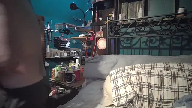 charactrzero: απευθείας συνομιλία ΧΧΧ