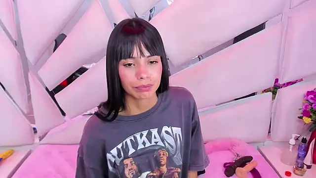 kylie_seex 网络视讯表演