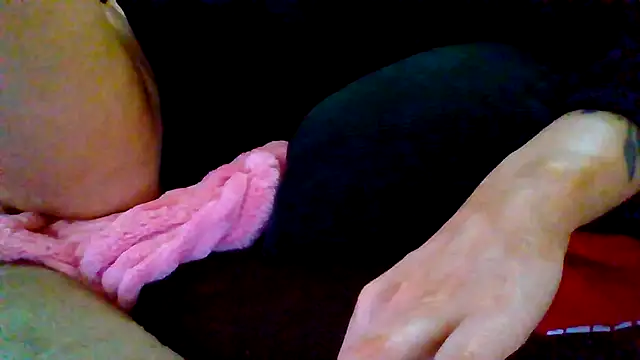 shyhornymommy Adlı Modelin Canlı XXX Sohbeti