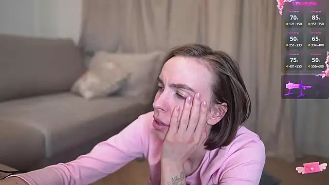 XXX chat uživo modela Miss69Ri99