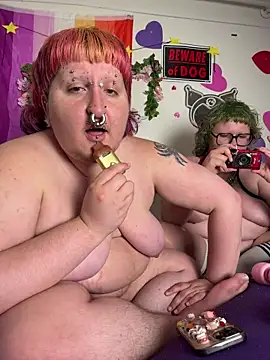 ivolustful's Webcam Show