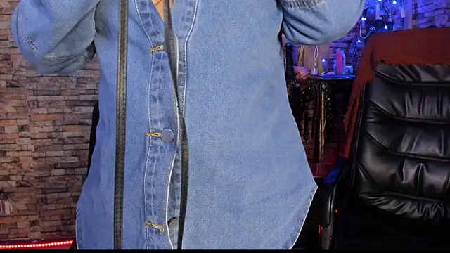 Liltildeman_moon's Webcam Show