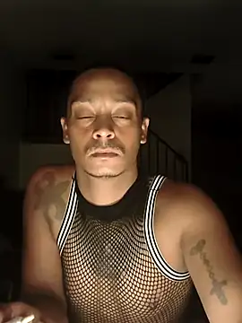 Wide-eyedLight6's Webcam Show