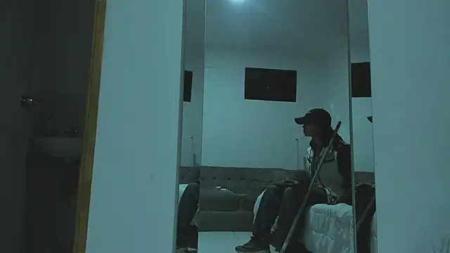 TonyBenedetti Show Webcam