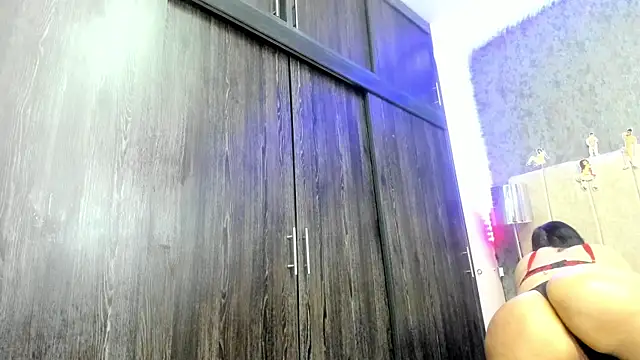 ava-am 现场XXX聊天