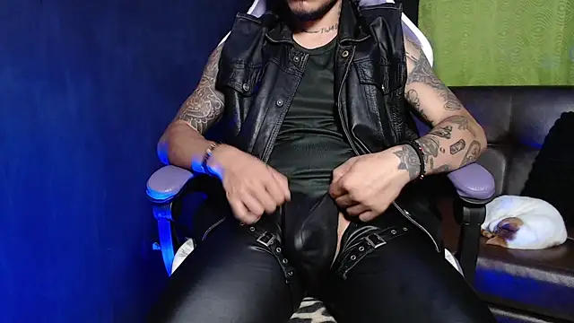 Dicaprioo_ Live XXX-chat