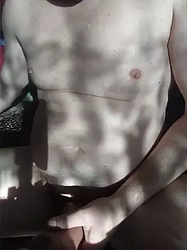 Show modela Dwumetrowymis na web-kameri