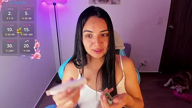 دردشة Nicole_Ss الجنسية المباشرة