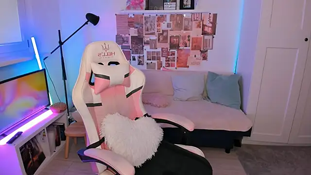 Živý XXX chat Mia_Madden