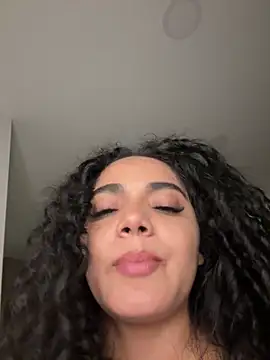 Chat XXX Live Curlyierr