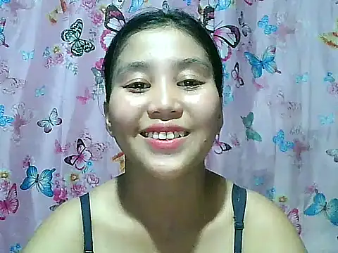 SexyAsianPussy4u webkamerás műsora