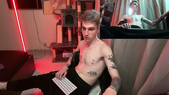 XXX chat uživo modela davesinner