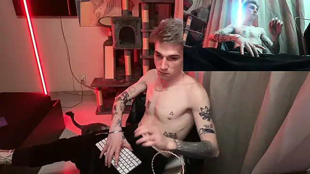 Онлайн чат XXX davesinner