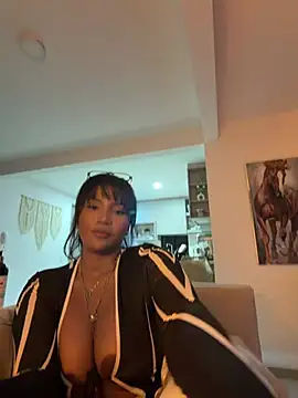 moonlight_j Pertunjukan Webcam