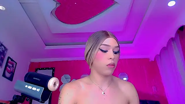 TiffanyMackensyy: вебкам-шоу