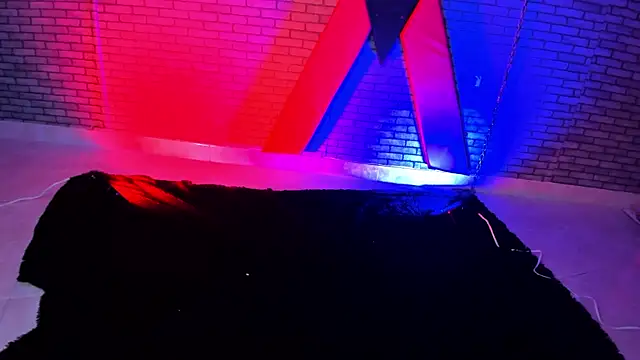 Alanah_R live XXX chat