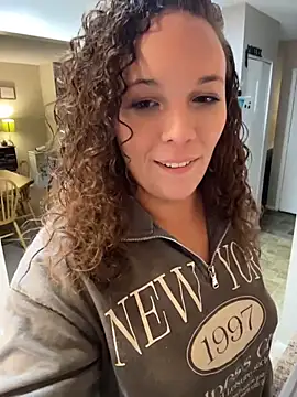 XoMisty: онлайн-секс-чат