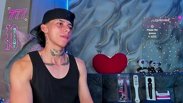 Živý XXX chat AmberAdams_