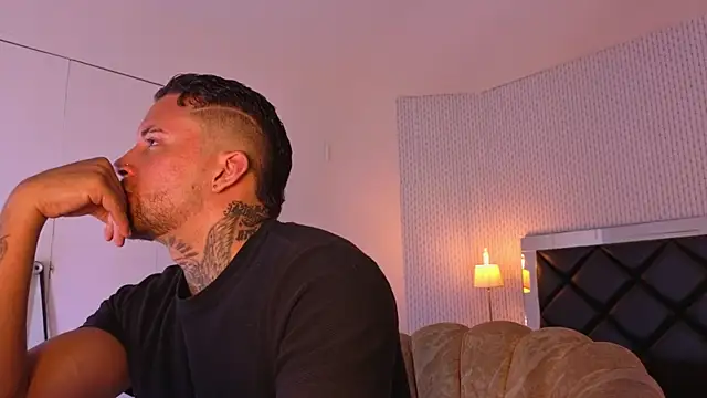 Вебкам-шоу matthew_lennox_