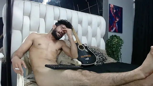 aaron_jones_1 – webcam-show