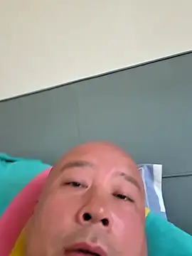 123wcnmlgb123 在線直播表演