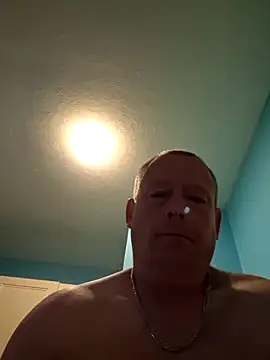 Tyson120's Live XXX Chat