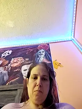 023thickandjuicy07 Show in webcam