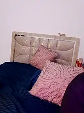 عرض كام Miaa_flame