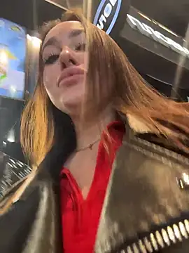 KiraSunshine's Live XXX Chat