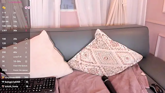 Czat XXX na żywo – alison_ferrera_