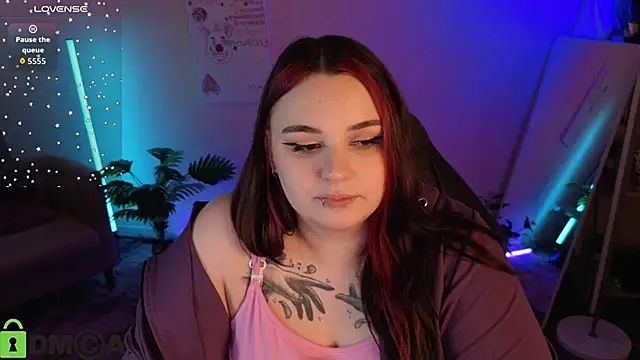 Mia_R0ss লাইভ XXX চ্যাট