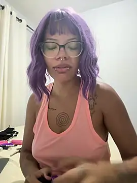 badm4h Chat XXX in diretta