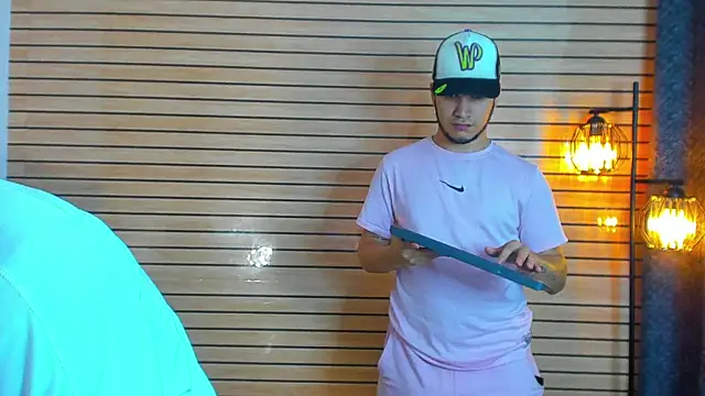 TheBatMansion's Webcam Show