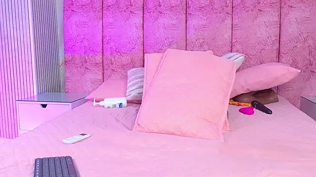 emmacurvy – Naživo XXX chat