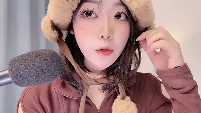 smalldaisy 现场XXX聊天