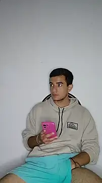 Chat XXX en directo de Thick_Cock