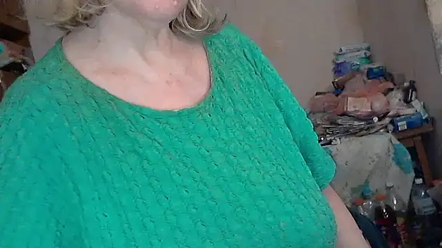 Bonditta's Live XXX Chat