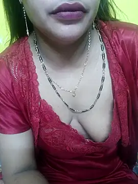 Princessroooh 现场XXX聊天