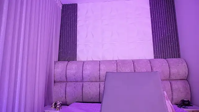 Chatroom XXX en direct de Godess_Scarlett77