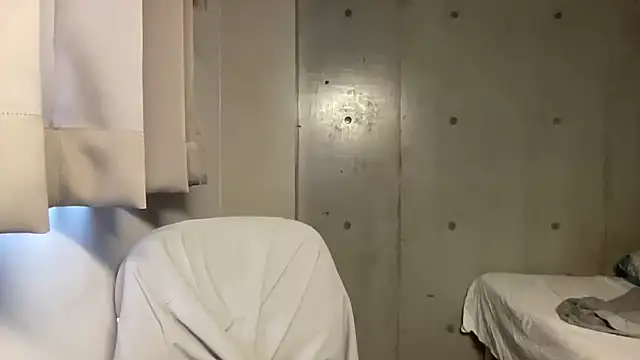 Lotus_boy 在線直播表演