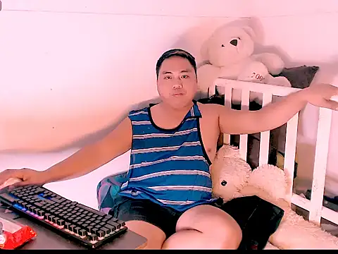 Онлайн чат XXX Hardking_69