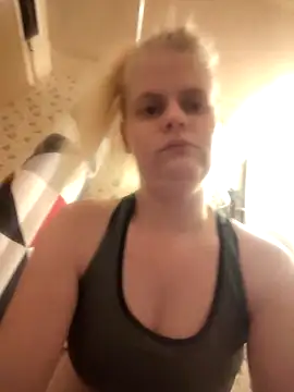 BadAssBitchMakayla Live XXX-Chat