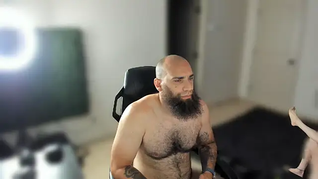 MastaWolfy – Live XXX-chat