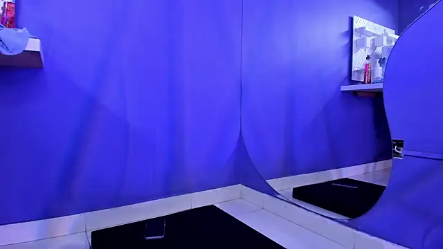 Zoe_444's Live XXX Chat