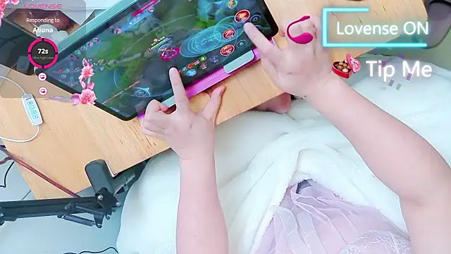 AngelwithEcup Chat XXX live